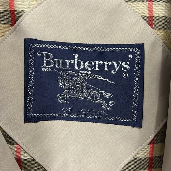 Burberry Long Waterloo Heritage Trench Coat size 12 petite - Picture 4 of 14